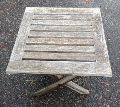 /Portals/0/UltraMediaGallery/422/4/thumbs/1.Barlow Tyrie teak occasional table before.JPG